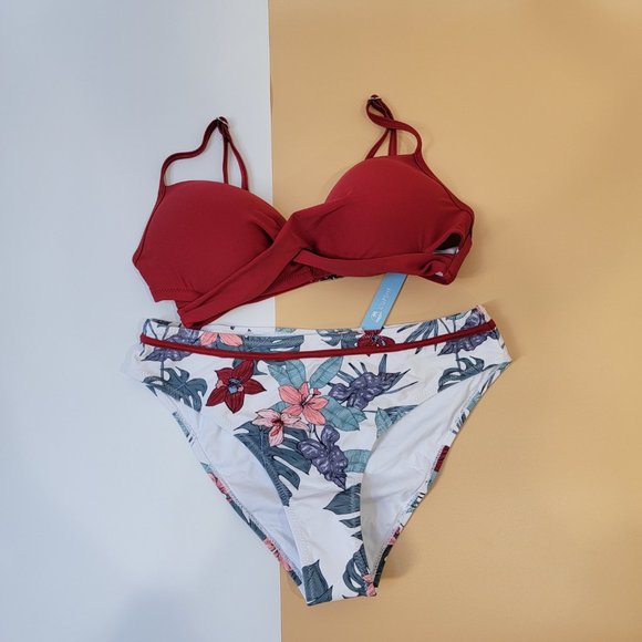 CUPSHE Women's Leafy Wrap Tie Bikini Set Halter Back Bow Low Waisted size M NEW - Picture 2 of 15